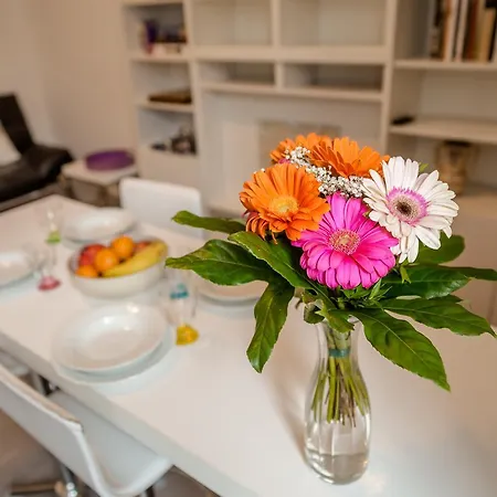 Apartman Loreto & Piola White Flat Milánó